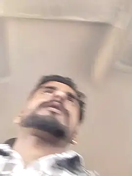 Snapshot of sexychd chatting on November 3, 6:25 am sexychd online show from November 3, 6:25 am