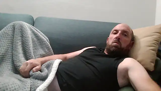 Snapshot of luca_beech88 chatting on May 13, 7:11 pm luca beech88 online show from May 13, 7:11 pm