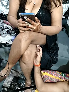 fuckgirl143143 online show from December 19, 7:43 pm