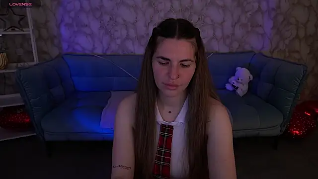 Snapshot of DanielaReign chatting on April 25, 1:41 pm DanielaReign online show from April 25, 1:41 pm