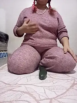 sdlmona online show from December 5, 5:53 pm