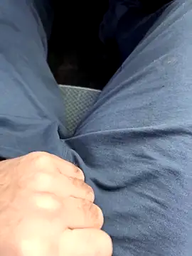 hakan07383 online show from February 4, 5:57 am