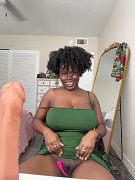 Snapshot of ladiosa_selene chatting on May 24, 6:35 pm ladiosa selene online show from May 24, 6:35 pm