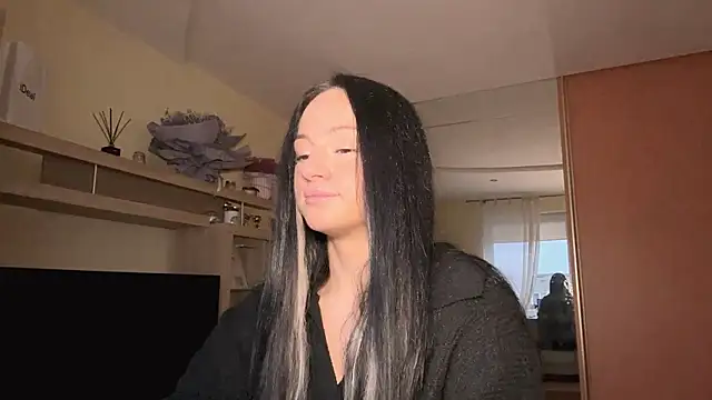 messystasy online show from November 9, 1:31 pm