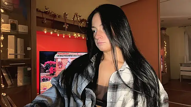 messystasy online show from December 14, 2:22 pm