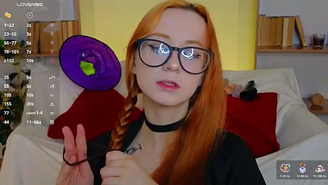 WICKEDEMBER online show from November 24, 1:49 am