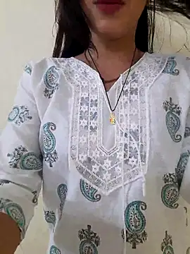 Snapshot of Neha_rani78 chatting on June 18, 2:34 am Neha rani78 online show from June 18, 2:34 am