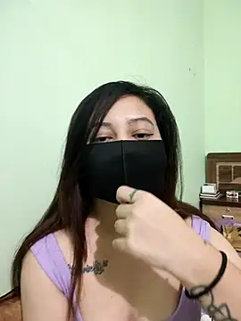 Snapshot of Angel-Ambika chatting on December 3, 10:46 am Angel-Ambika online show from December 3, 10:46 am