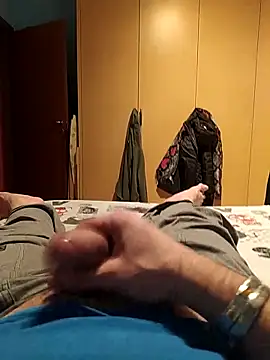 Snapshot of Cini75 chatting on February 3, 5:18 pm Cini75 online show from February 3, 5:18 pm