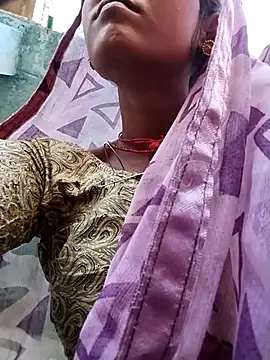 Jooli cuty online show from June 2, 4:53 pm