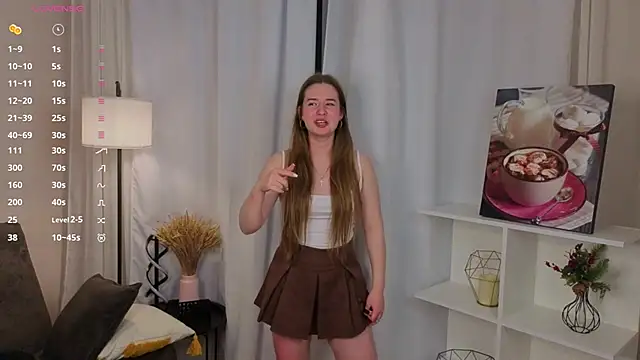 MowasaBritten online show from April 28, 5:18 pm