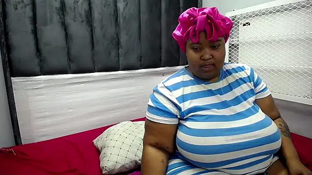 BigAssBBW24 online show from February 3, 6:40 am