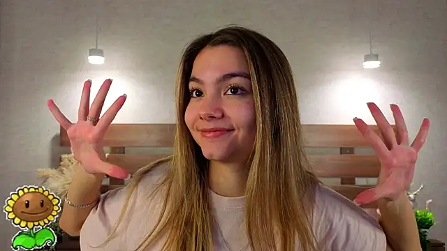 MargieDavidson online show from February 13, 9:05 am