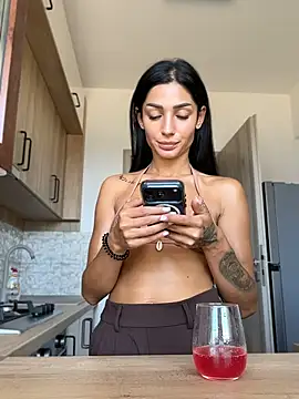 VickyM99 online show from June 9, 9:54 am