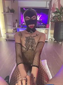 MiluandMIke online show from November 11, 6:30 pm