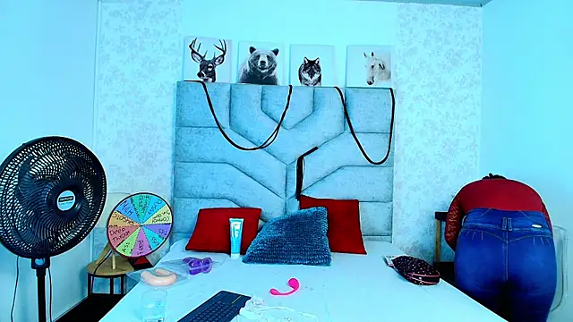 KimberlyFox t online show from June 19, 1:15 pm