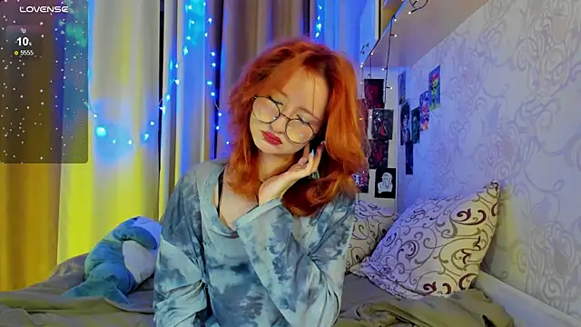 DragonflyLiza online show from November 10, 12:04 pm