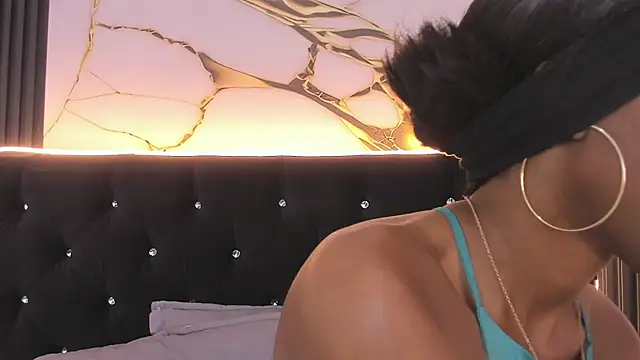 Mia Devereaux167 online show from February 20, 12:49 pm