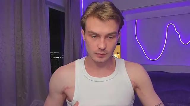 DanteRay online show from November 10, 5:45 pm