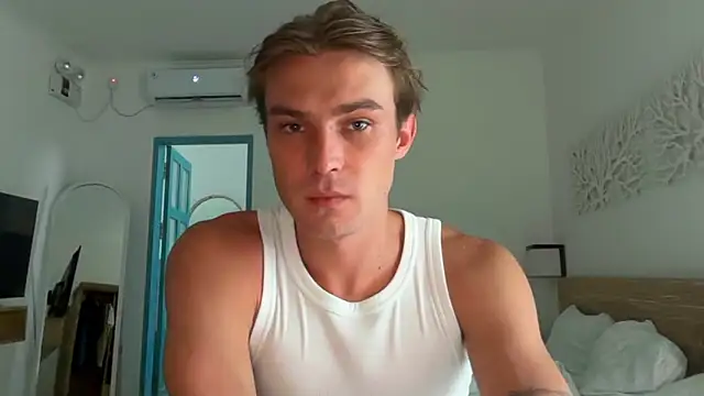 DanteRay online show from April 22, 6:38 am