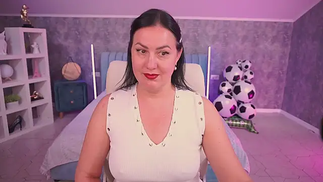 VelvetLuck online show from July 7, 5:54 am
