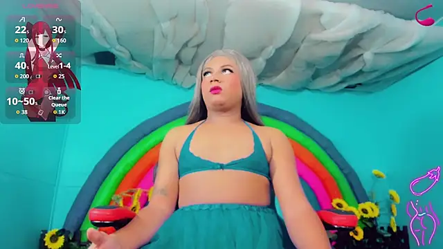 Snapshot of Alice_brandom chatting on December 3, 6:39 pm Alice brandom online show from December 3, 6:39 pm