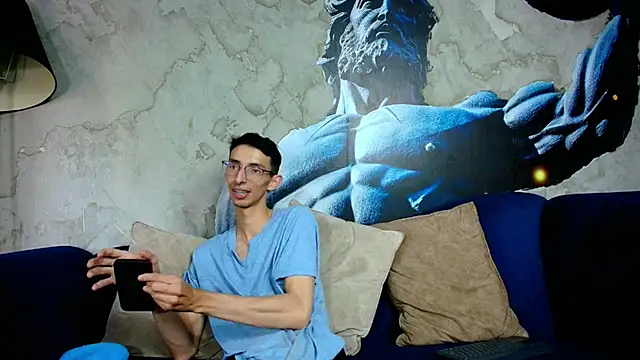 ZyroNight online show from November 7, 2:28 pm