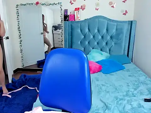 Aurora sky9 online show from November 26, 11:50 pm