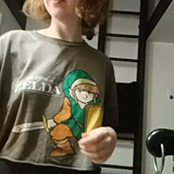 Snapshot of RinaLocke chatting on November 6, 2:45 am RinaLocke online show from November 6, 2:45 am