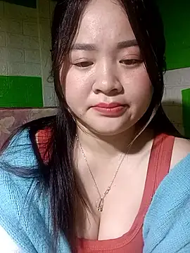 Bee-bgolden online show from December 13, 8:36 pm