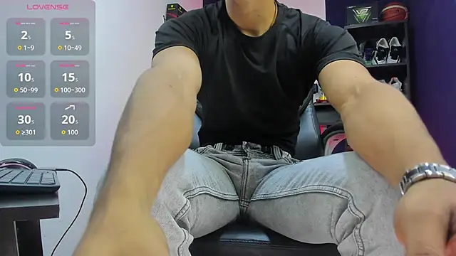 Alex king27 online show from February 26, 4:55 am