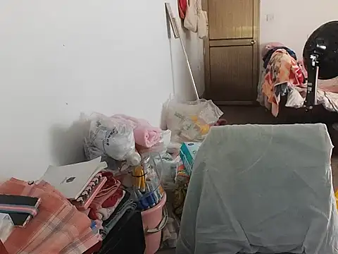 RebelAura online show from June 16, 4:42 pm