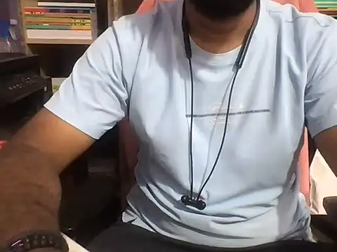 Snapshot of KingCobra_07 chatting on May 18, 3:02 am KingCobra 07 online show from May 18, 3:02 am