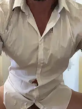 hommedure75 online show from November 4, 11:31 am