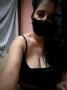 Mahi Sharma0 online show from November 10, 5:56 pm