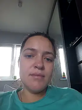 LinaGlow  online show from November 12, 7:53 am