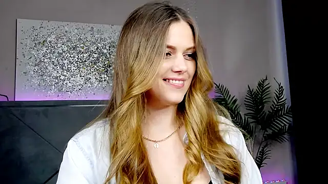 Snapshot of AnabeleBliss chatting on June 28, 12:44 pm AnabeleBliss online show from June 28, 12:44 pm