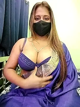 LoveLy-Soneya online show from March 25, 10:10 am