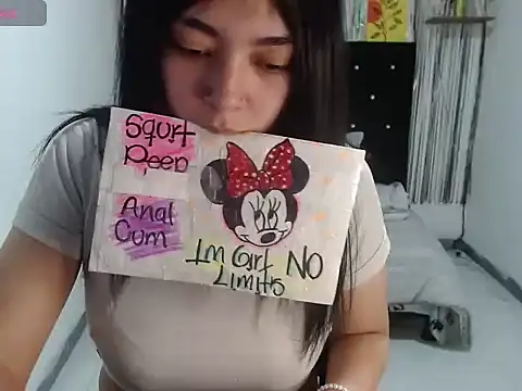 Darkittydoll-15 online show from December 4, 12:36 pm