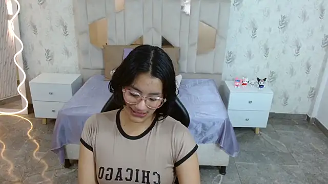 PEACHY TAY online show from January 14, 12:22 pm