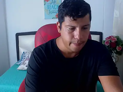 Justin Berry  online show from November 8, 1:28 am