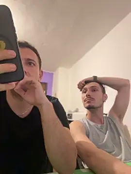 mihneaxxx online show from April 20, 9:05 pm