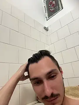mihneaxxx online show from April 23, 7:38 pm