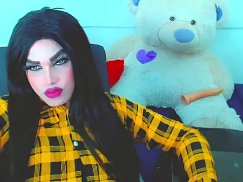 NharaBigCock online show from April 16, 7:14 pm