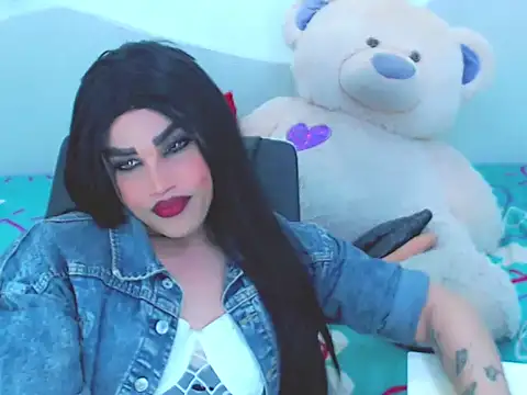 NharaBigCock online show from April 20, 7:15 pm