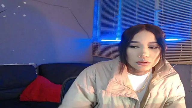 Snapshot of lyam_ebony_ chatting on November 26, 2:23 am lyam ebony online show from November 26, 2:23 am