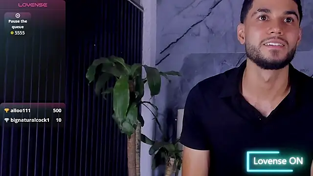 Bry Dalton online show from November 8, 4:12 am