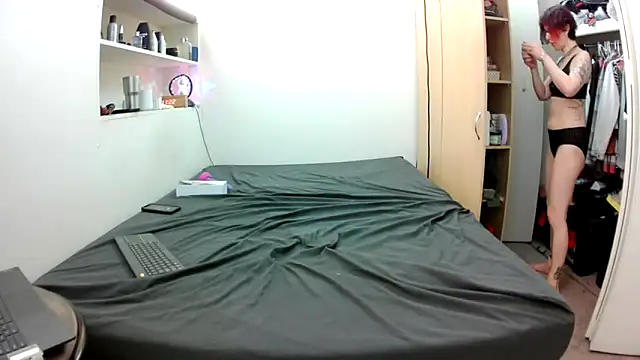 Empress Lilith online show from April 24, 4:20 pm