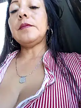 misshot 02 online show from April 8, 6:52 pm