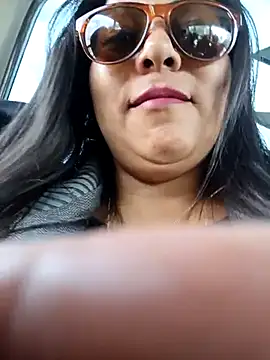 misshot 02 online show from April 24, 6:10 pm